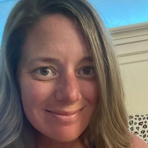 Meet your Posher, Mackenzie